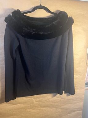 Saks Fifth Avenue Black Crew-Neck Sweater with Faux-Fur Trim